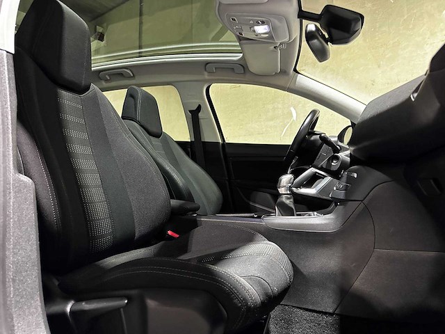 Peugeot 308 1.2 puretech blue lease executive 110pk 2016 (origineel-nl), jj-650-n - afbeelding 32 van  34