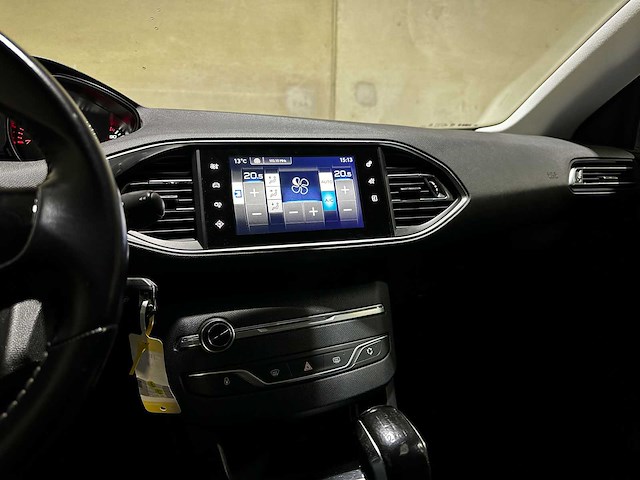 Peugeot 308 1.2 puretech blue lease executive 110pk 2016 (origineel-nl), jj-650-n - afbeelding 19 van  42