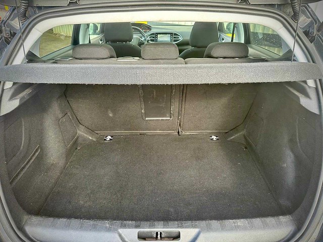 Peugeot 308 1.2 puretech blue lease executive; sv-680-d - afbeelding 3 van  13