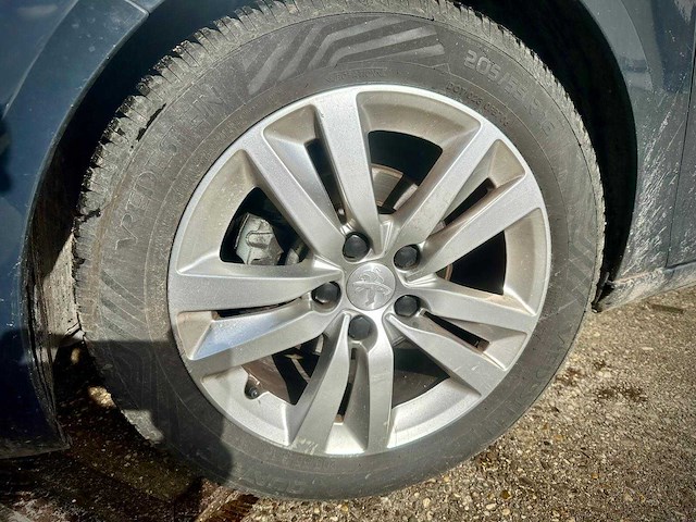 Peugeot 308 1.2 puretech blue lease executive; sv-680-d - afbeelding 9 van  13