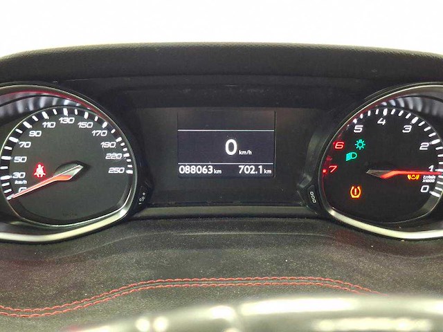 Peugeot 308 1.2 puretech gt line; jp-598-b - afbeelding 8 van  17