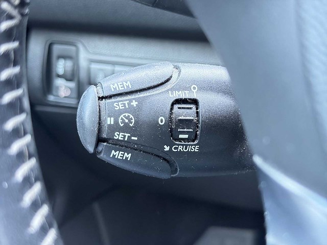 Peugeot 308 1.2 turbo blue lease executive 2016 | jf-909-k i - afbeelding 2 van  27