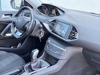 Peugeot 308 1.2 turbo blue lease executive 2016 | jf-909-k i - afbeelding 23 van  27