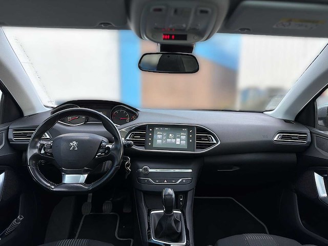 Peugeot 308 1.2 turbo blue lease executive 2016 | jf-909-k i - afbeelding 25 van  27