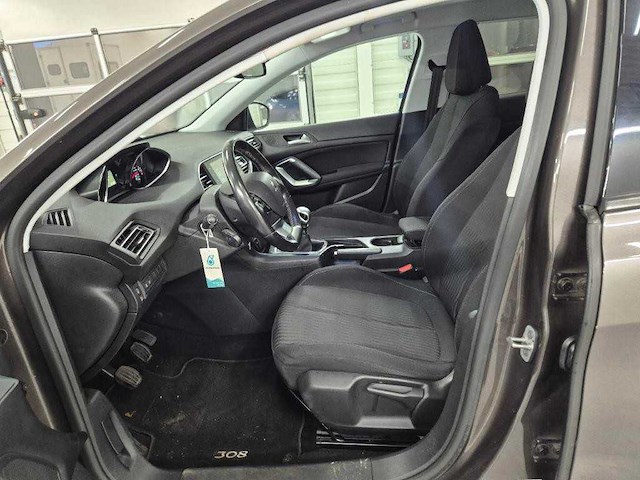 Peugeot 308 1.6 bluehdi blue lease executive 2015 | hp-139-g - afbeelding 15 van  16