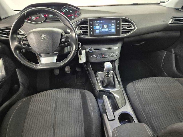 Peugeot 308 1.6 bluehdi blue lease executive 2015 | hp-139-g - afbeelding 11 van  21
