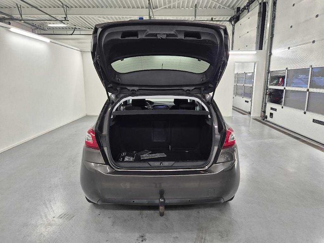 Peugeot 308 1.6 bluehdi blue lease executive 2015 | hp-139-g - afbeelding 13 van  21