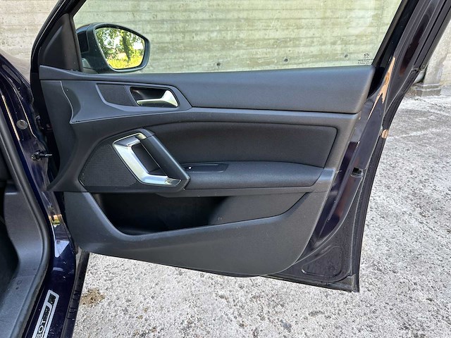 Peugeot 308 1.6 thp blue lease premium 154pk 2014, 3-tgr-06 - afbeelding 13 van  29