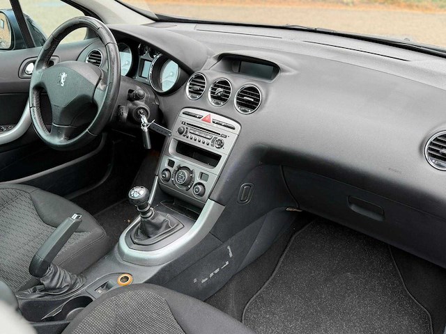 Peugeot 308 1.6 thp xt 77-ghg-3 - afbeelding 15 van  21