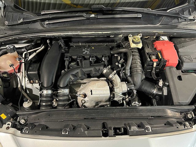 Peugeot 308 1.6 thp xt, 84-gzv-8 - afbeelding 7 van  12