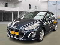 Peugeot 308 1.6 vti blue executive; 77-zhh-7