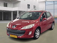 Peugeot 308 1.6 vti blue lease executive; 28-rjh-5
