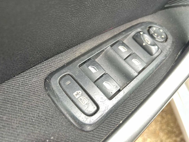 Peugeot 308 1.6 vti blue lease executive | 95-ppf-6 - afbeelding 2 van  32
