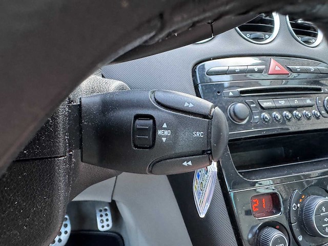 Peugeot 308 cc 1.6 sport thp feline 64-rbk-1 - afbeelding 18 van  25
