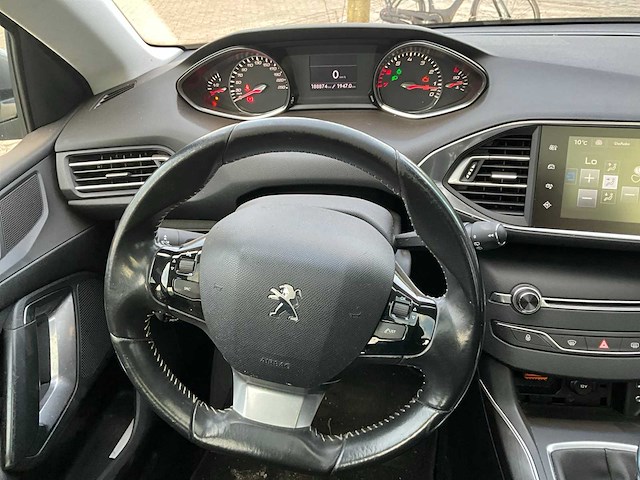 Peugeot 308 personenauto - afbeelding 7 van  40