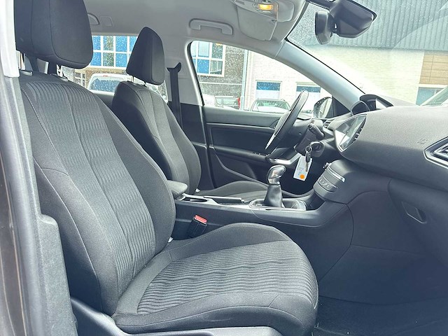 Peugeot 308 sw 1.2 e-thp active 2015 | 8-zrd-87 - afbeelding 22 van  30