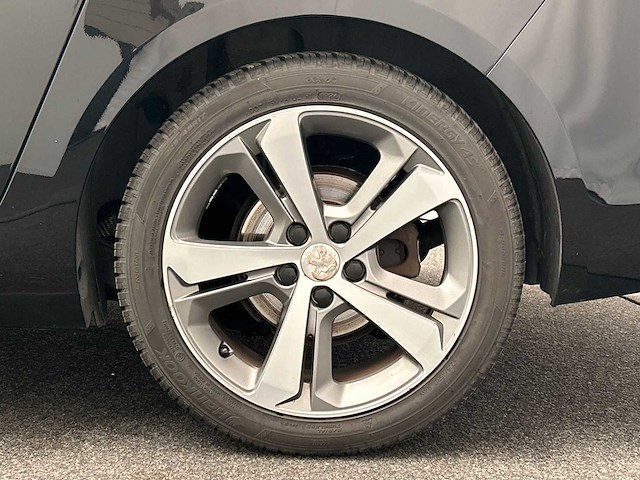 Peugeot 308 sw 1.2 e-thp première 2014| 7-xgd-77 - afbeelding 24 van  43