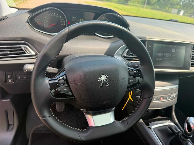 Peugeot 308 sw 1.2 e-turbo blue lease executive, 5-zbp-25 - afbeelding 18 van  21