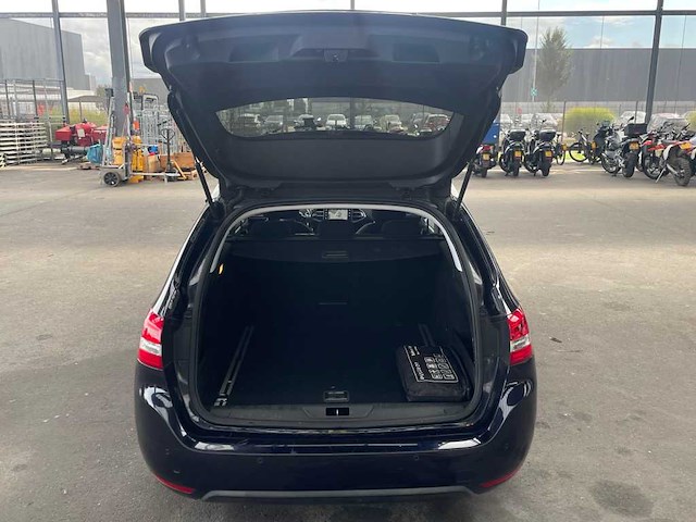 Peugeot 308 sw 1.2 puret.blue l. ex *, kk-709-k - afbeelding 10 van  18