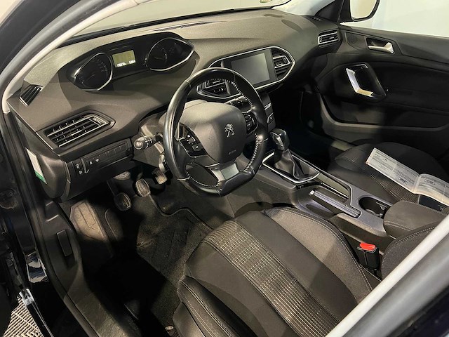 Peugeot 308 sw 1.2 puret.blue l. ex, nb-507-z - afbeelding 9 van  20