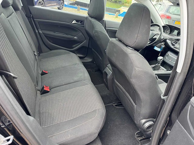 Peugeot 308 sw 1.2 puret.blue l. ex *td-547-f - afbeelding 5 van  31