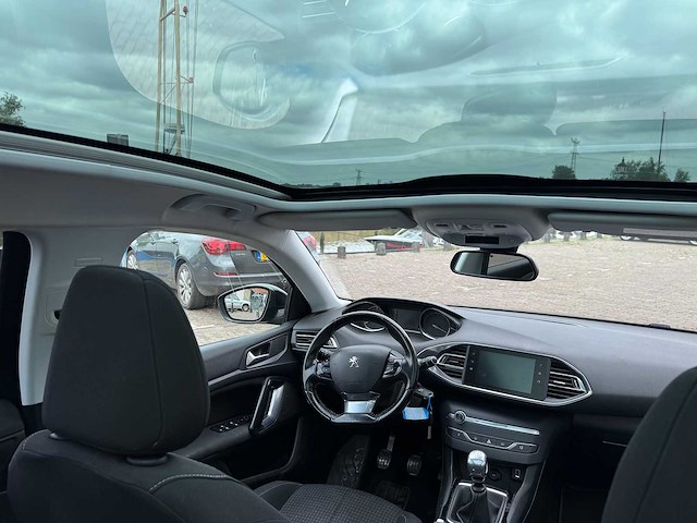 Peugeot 308 sw 1.2 puret.blue l. ex *td-547-f - afbeelding 10 van  31