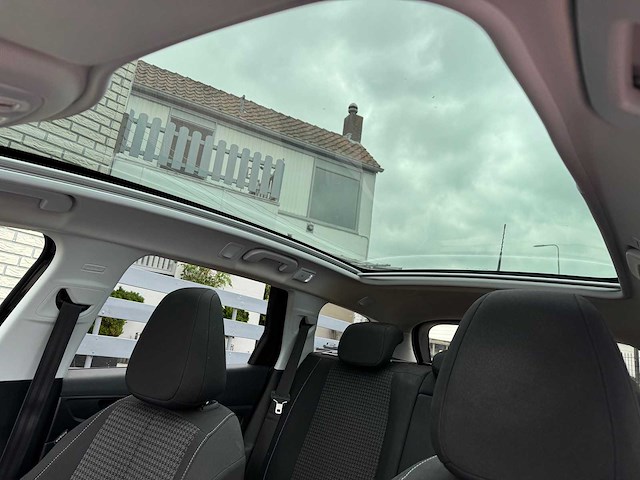 Peugeot 308 sw 1.2 puret.blue l. ex *td-547-f - afbeelding 20 van  31