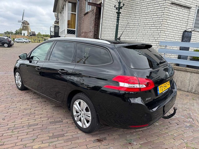 Peugeot 308 sw 1.2 puret.blue l. ex *td-547-f - afbeelding 26 van  31