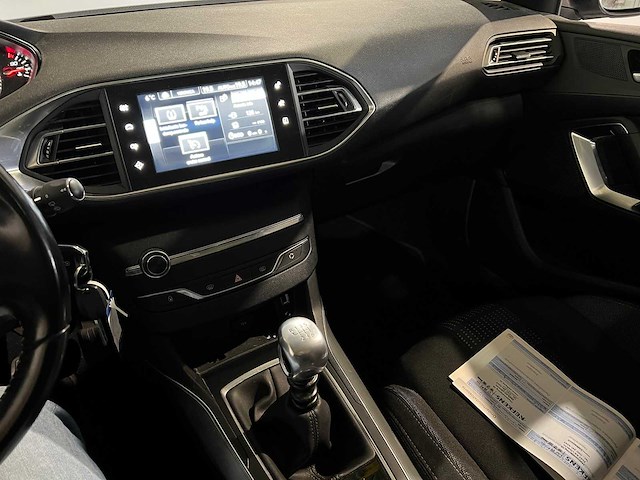 Peugeot 308 sw 1.2 puret.blue l. pr, gf-579-h - afbeelding 5 van  17