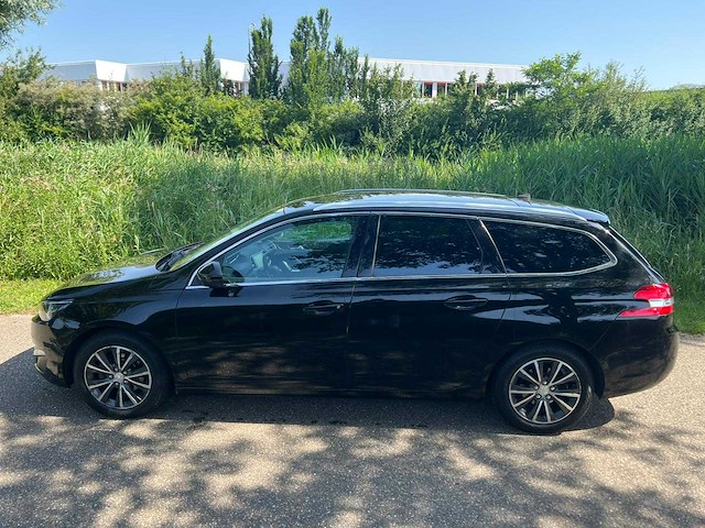 Peugeot 308 sw 1.2 puret.blue l. pr ; gp-083-v - afbeelding 9 van  14