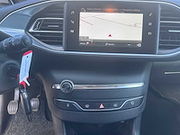 Peugeot 308 sw 1.2 puret.blue l. pr tv-616-j 2017 - afbeelding 8 van  12