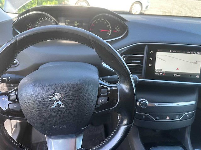 Peugeot 308 sw 1.2 puret.blue l. pr tv-616-j 2017 - afbeelding 5 van  12
