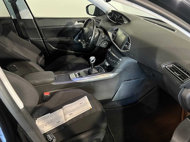 Peugeot 308 sw 1.2 puret.blue l. premium, kz-942-l - afbeelding 4 van  16
