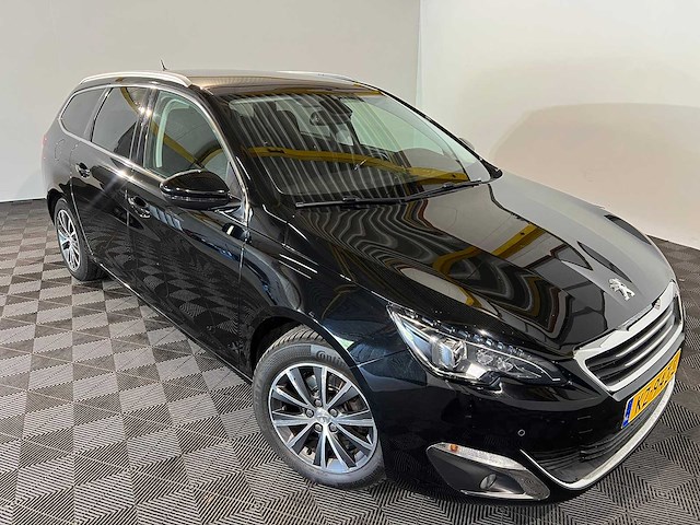 Peugeot 308 sw 1.2 puret.blue l. premium, kz-942-l - afbeelding 1 van  16
