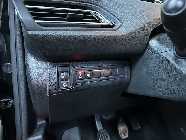 Peugeot 308 sw 1.2 puret.blue lease 109pk 2017, nj-659-d - afbeelding 11 van  38