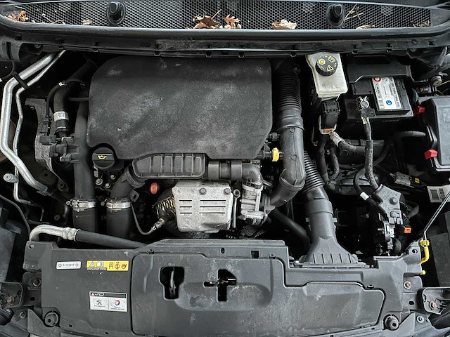 Peugeot 308 sw 1.2 puret.blue lease 109pk 2017, nj-659-d - afbeelding 31 van  38
