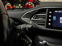 Peugeot 308 sw 1.2 puret.blue lease 109pk 2017, nj-659-d - afbeelding 23 van  38