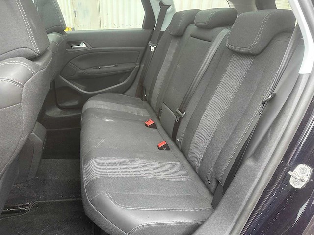 Peugeot 308 sw 1.2 puretech allure * rk-608-z - afbeelding 15 van  18