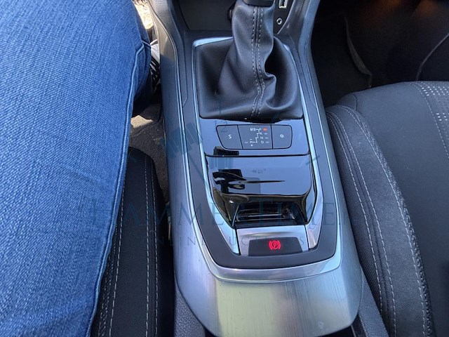 Peugeot 308 sw 1.2 puretech allure stt 130 at, 2017 - afbeelding 8 van  31