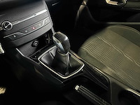 Peugeot 308 sw 1.2 puretech blue lease executive 110pk 2016 (origineel-nl), jt-458-p - afbeelding 18 van  38