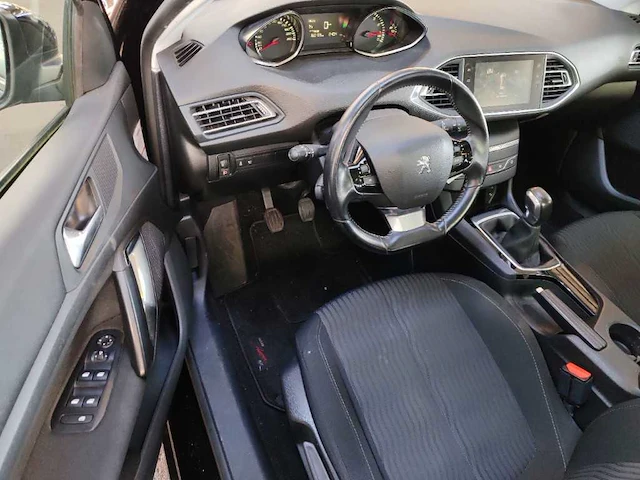 Peugeot 308 sw 1.2 puretech blue lease executive* kd-857-s - afbeelding 15 van  16