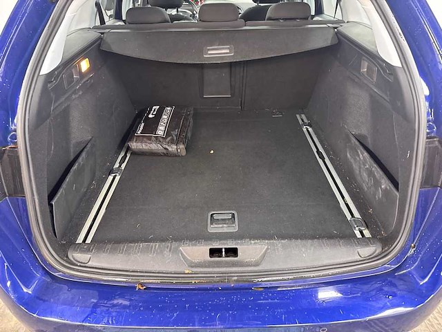 Peugeot 308 sw 1.2 puretech blue lease executive; sr-575-b - afbeelding 5 van  5
