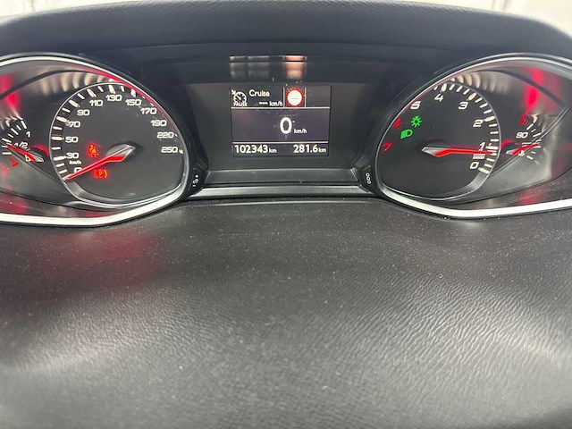 Peugeot 308 sw 1.2 puretech blue lease executive; sr-575-b - afbeelding 4 van  18