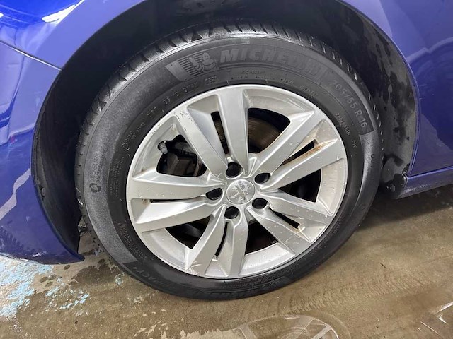 Peugeot 308 sw 1.2 puretech blue lease executive; sr-575-b - afbeelding 14 van  18