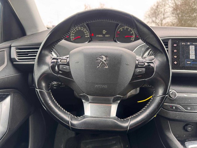 Peugeot 308 sw 1.2 puretech blue lease; gt-209-s - afbeelding 6 van  7