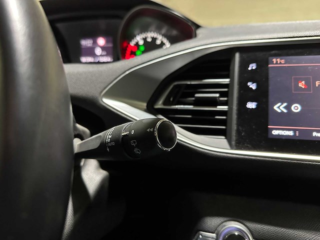 Peugeot 308 sw 1.2 puretech blue lease premium 5d 131pk 2020 (origineel-nl), h-199-pd - afbeelding 15 van  40