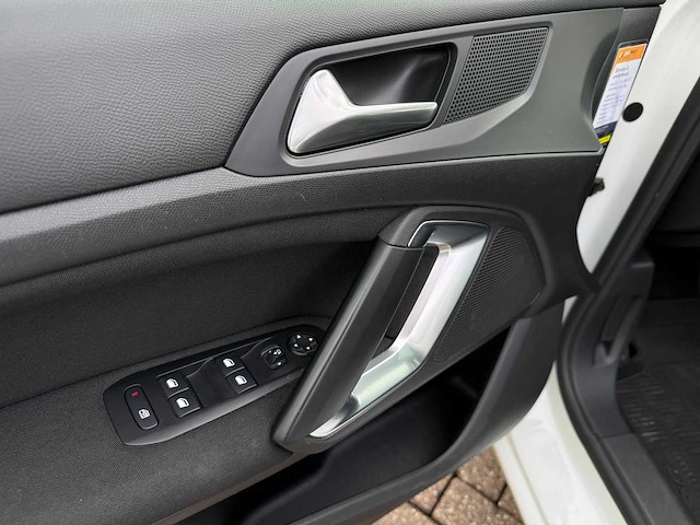 Peugeot 308 sw 1.2 puretech blue lease premium,* pj-537-v - afbeelding 7 van  17