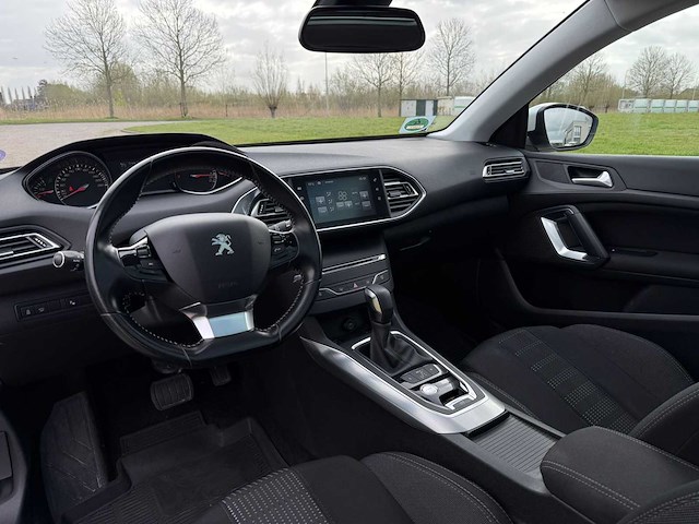 Peugeot 308 sw 1.2 puretech blue lease premium,* pj-537-v - afbeelding 15 van  17