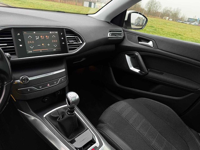 Peugeot 308 sw 1.2 puretech blue lease premium; zj-259-s - afbeelding 7 van  7