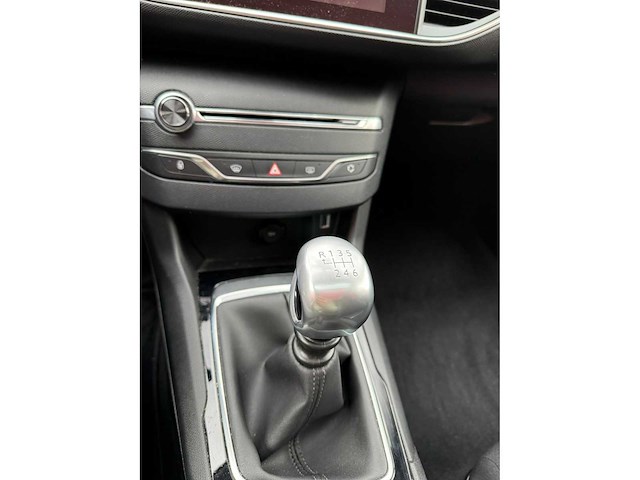 Peugeot 308 sw 1.2 puretech style, 2-zpv-57 - afbeelding 4 van  6